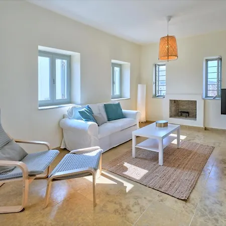 Holiday home Paros House 02 *