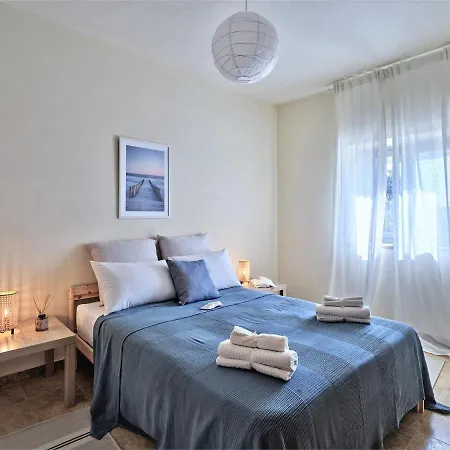 別荘 Paros House 02 ナウサ